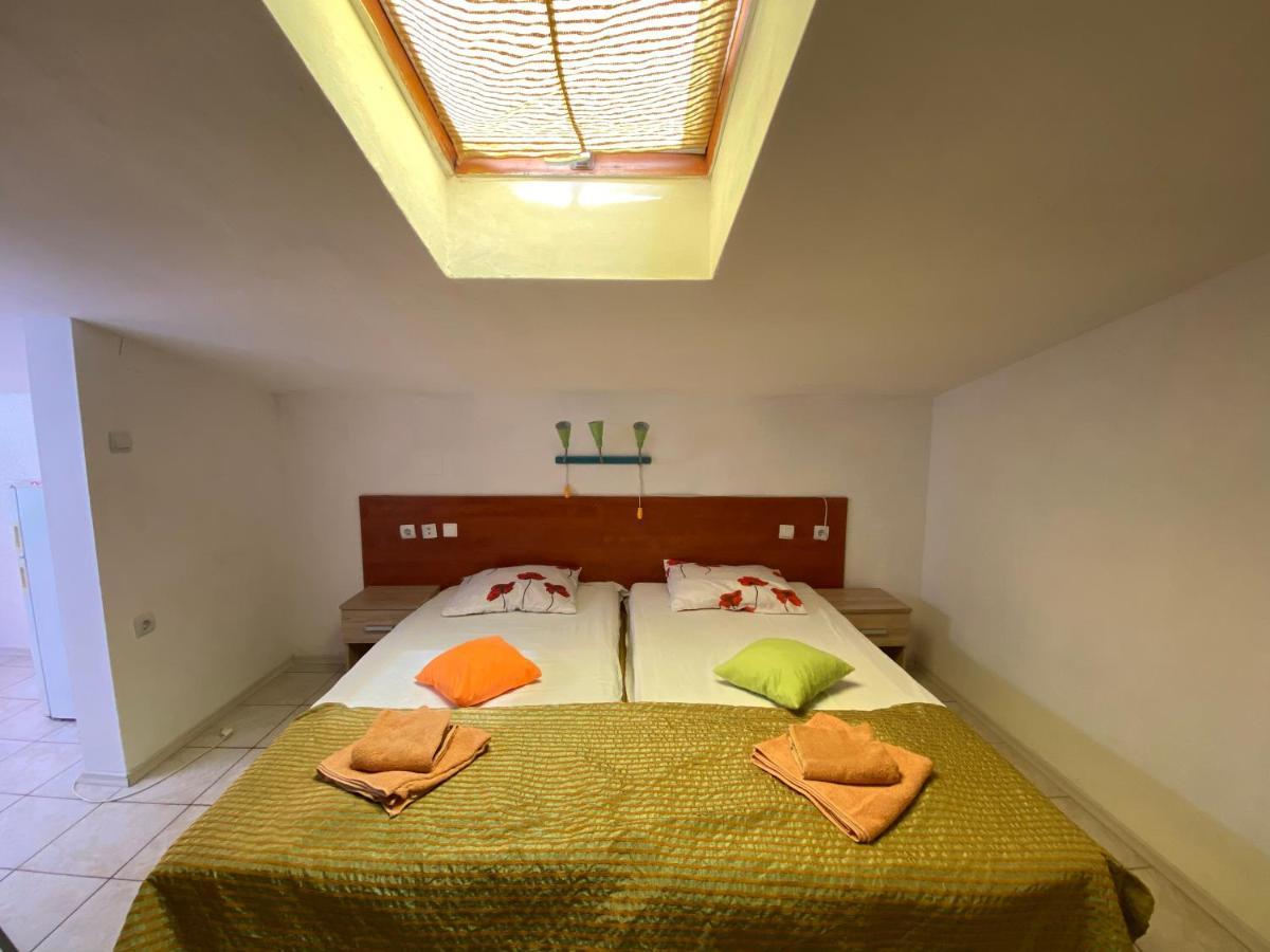 Garsoniere Victor Seaview Aer Conditionat Bucatarie Proprie Primim Carduri Vacanta 150 M De Plaja Reyna Beach 콘스탄차 외부 사진