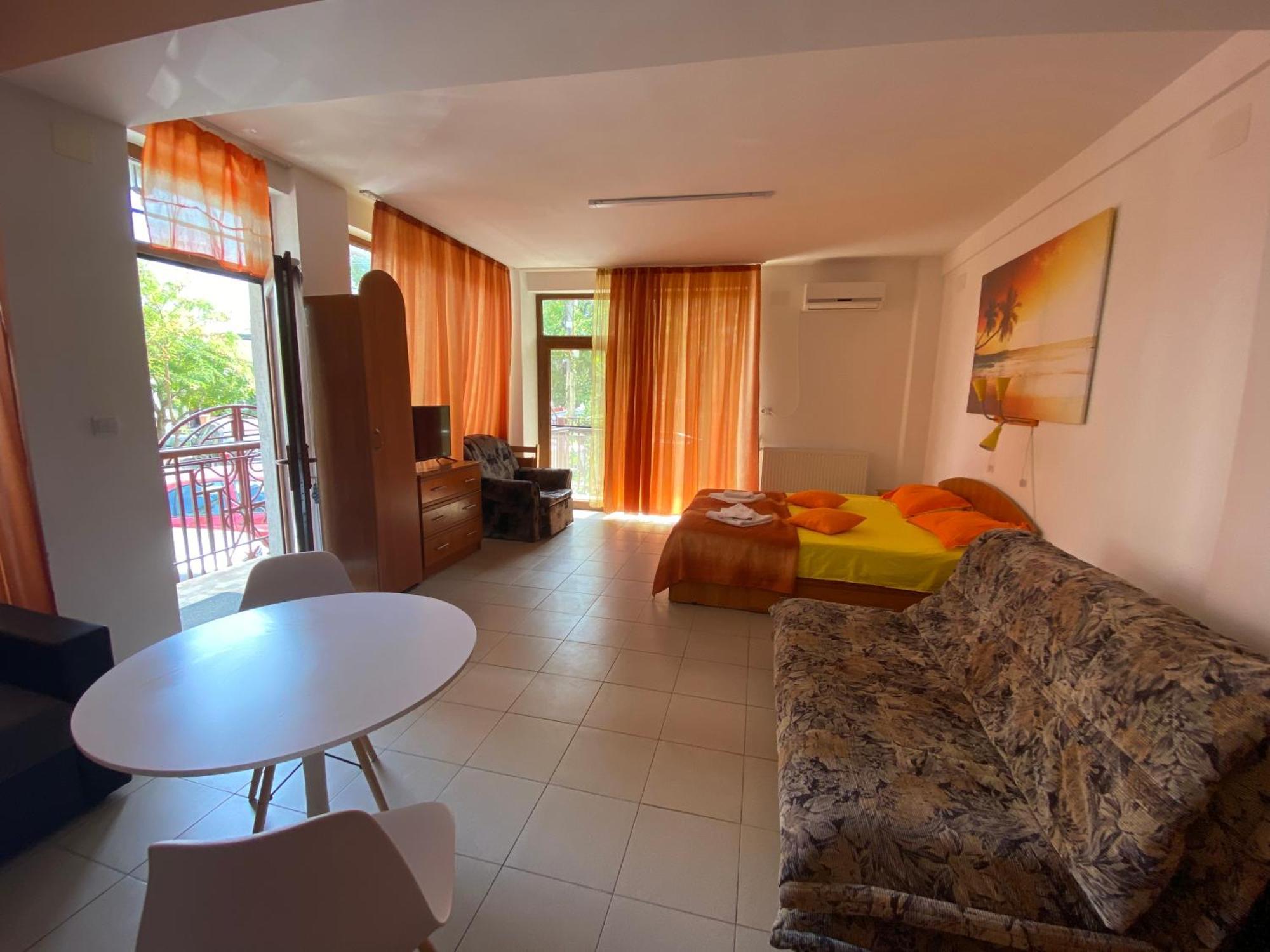Garsoniere Victor Seaview Aer Conditionat Bucatarie Proprie Primim Carduri Vacanta 150 M De Plaja Reyna Beach 콘스탄차 외부 사진