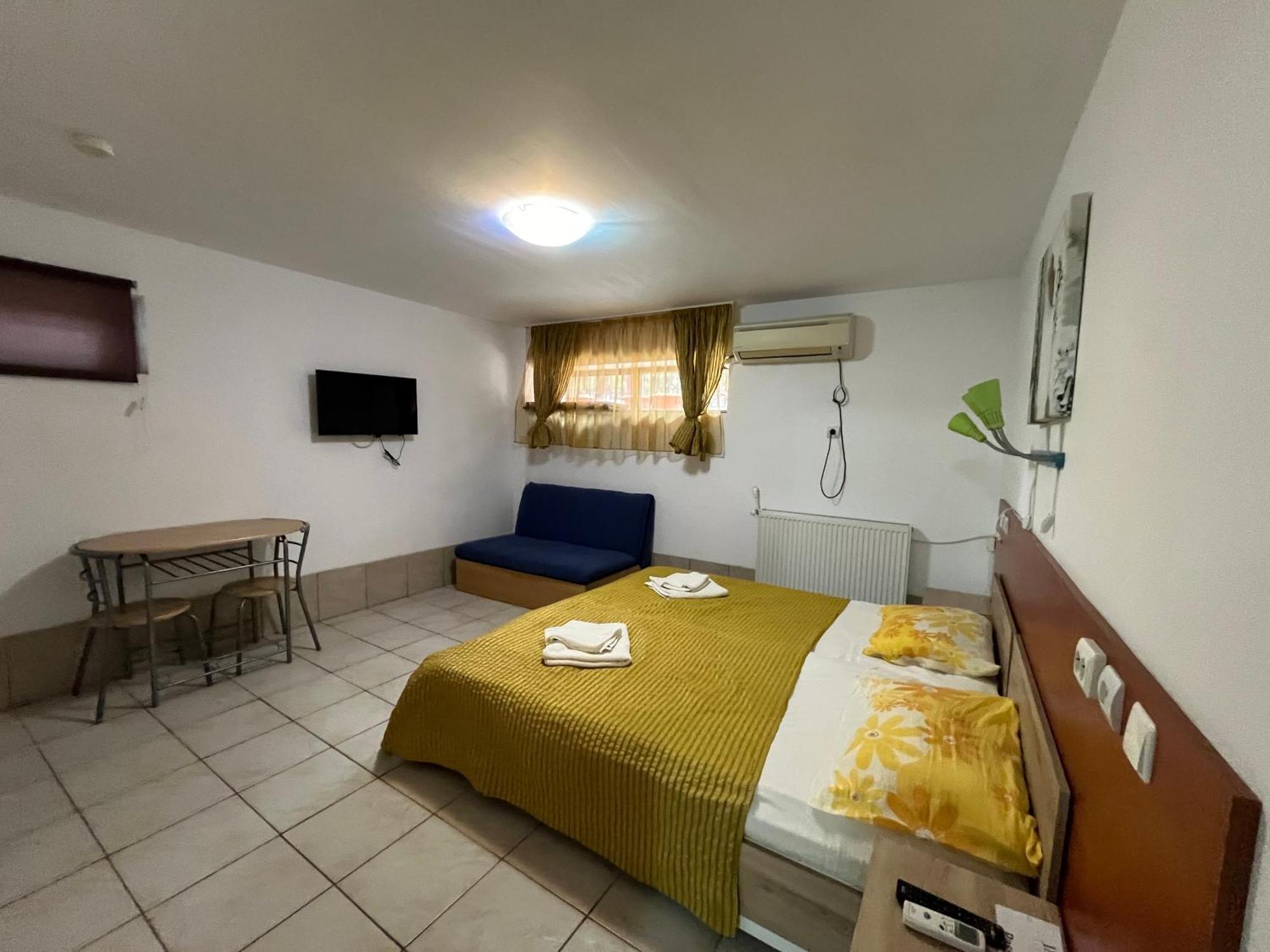 Garsoniere Victor Seaview Aer Conditionat Bucatarie Proprie Primim Carduri Vacanta 150 M De Plaja Reyna Beach 콘스탄차 외부 사진